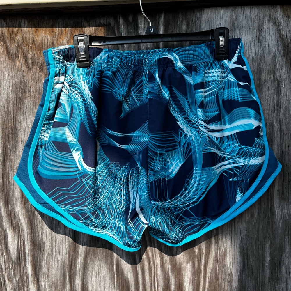 Nike dri-fit large women athletic shorts blue - Picture 2 of 4